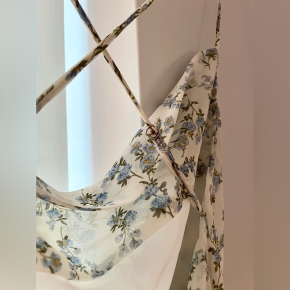 Size M | JLUXLABEL maxi floral dress - Picture 4 of 11